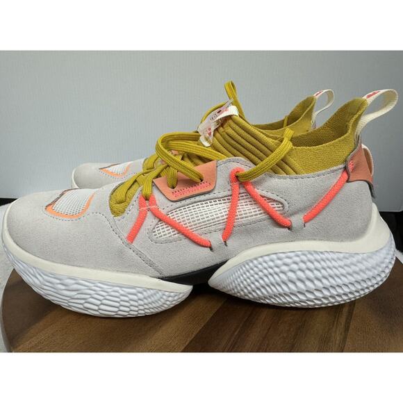 Under Armour Curry Flow Cozy Ivory Zeppelin Yellow 3023815-108 W9.5 M8 main image 4